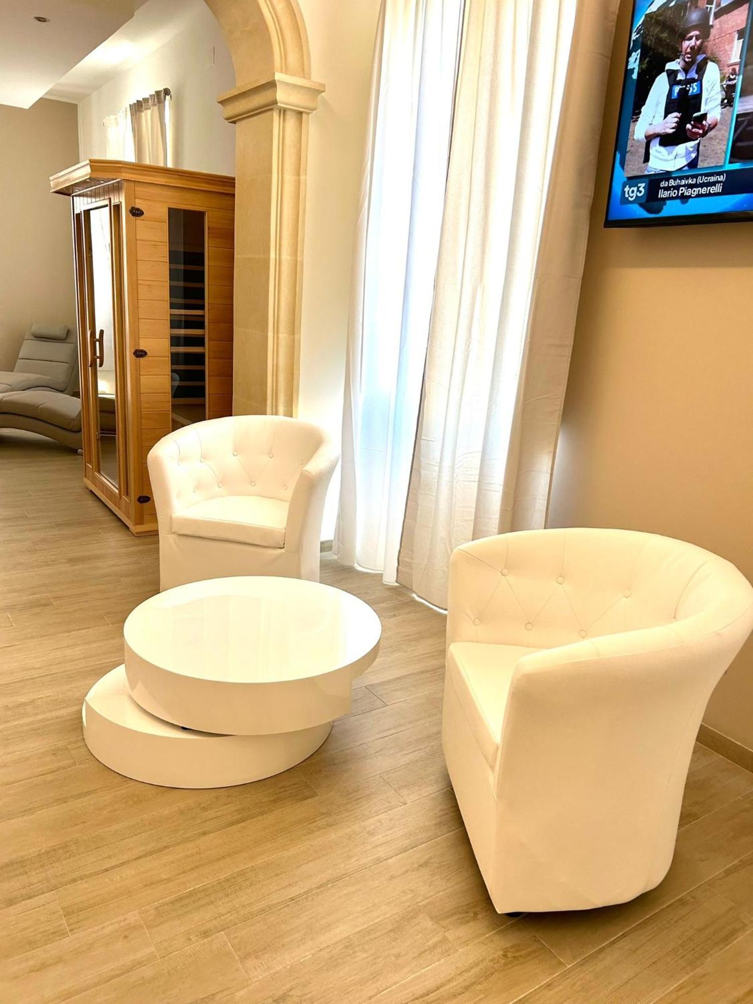 برينديسي Bed E Suite Domar المظهر الخارجي الصورة
